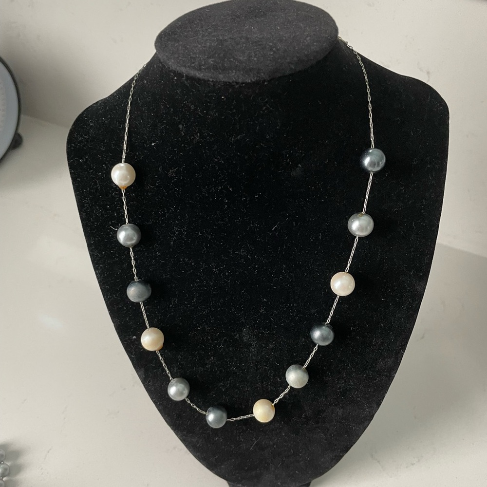 Black and White Beaded (pearl-like) Necklace with Delicate Chain